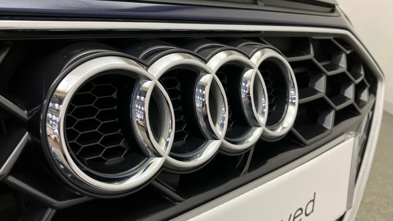 Audi A4 35 TDI S Line 5dr S Tronic Diesel Estate